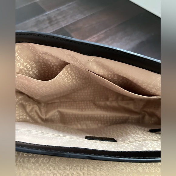 Kate Spade Purse 👛 - Picture 8 of 10